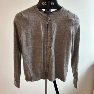 100% merino wool Banana Republic cardigan, size M